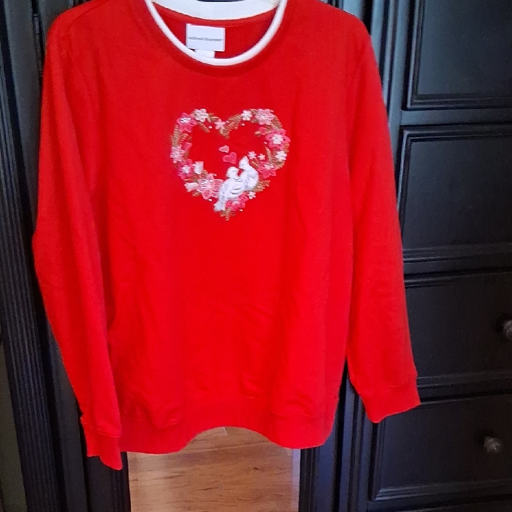 Alfred Dunner Vibrant NWOT Red Valentine Top